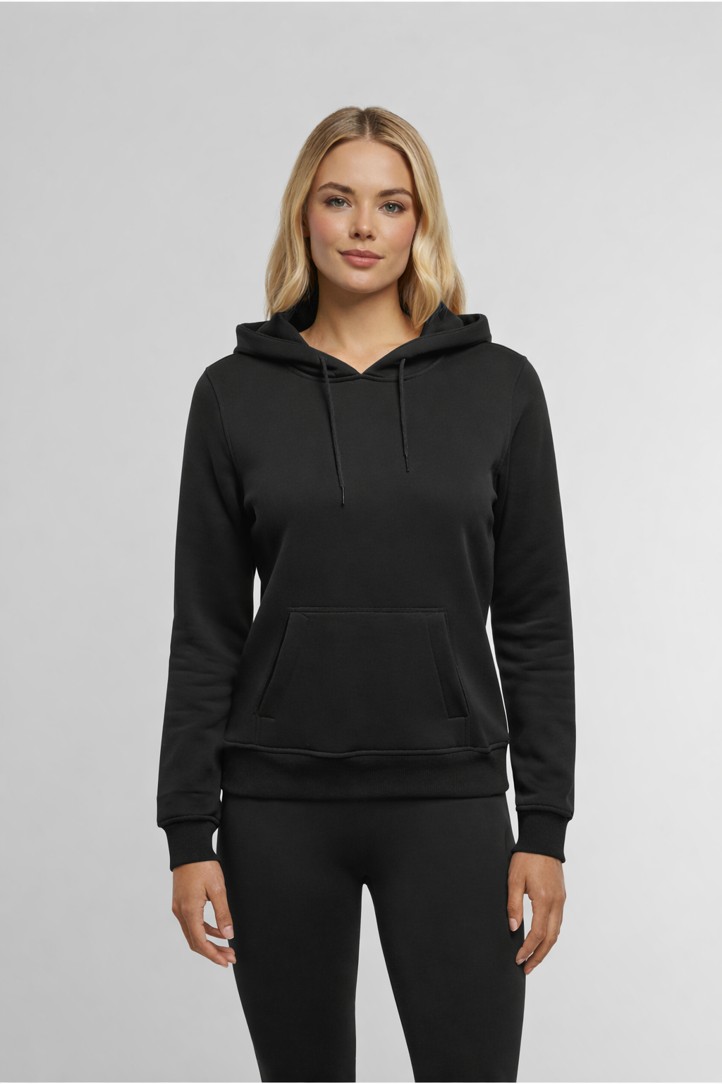 Damen Hoodie schwarz Modelfoto – DTF Druck Markendruckerei Rhein-Main