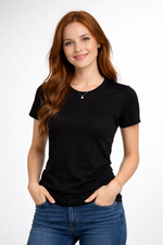 Damen Arbeitsshirt T-Shirt schwarz Modelfoto – DTF Druck Markendruckerei