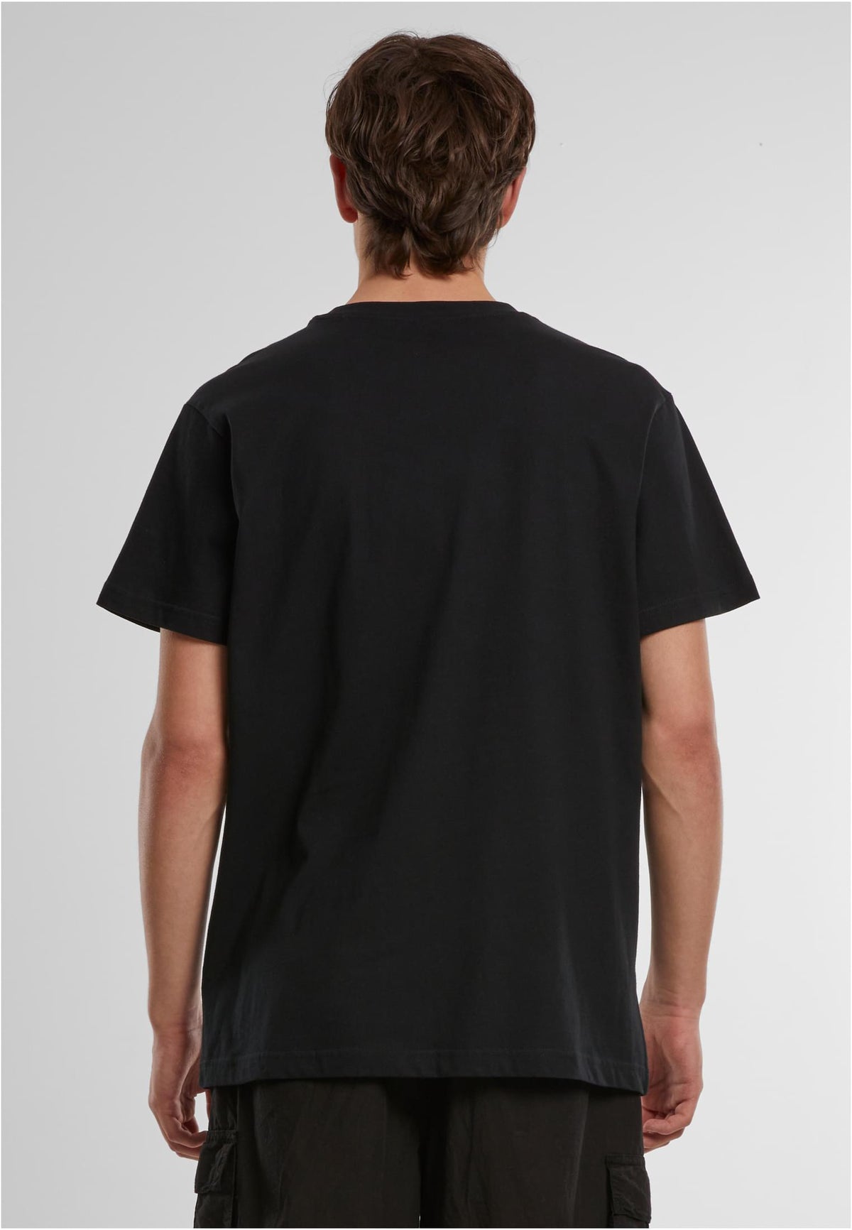 Basic T-Shirt Rundhals Rueckenansicht schwarz – DTF Logodruck