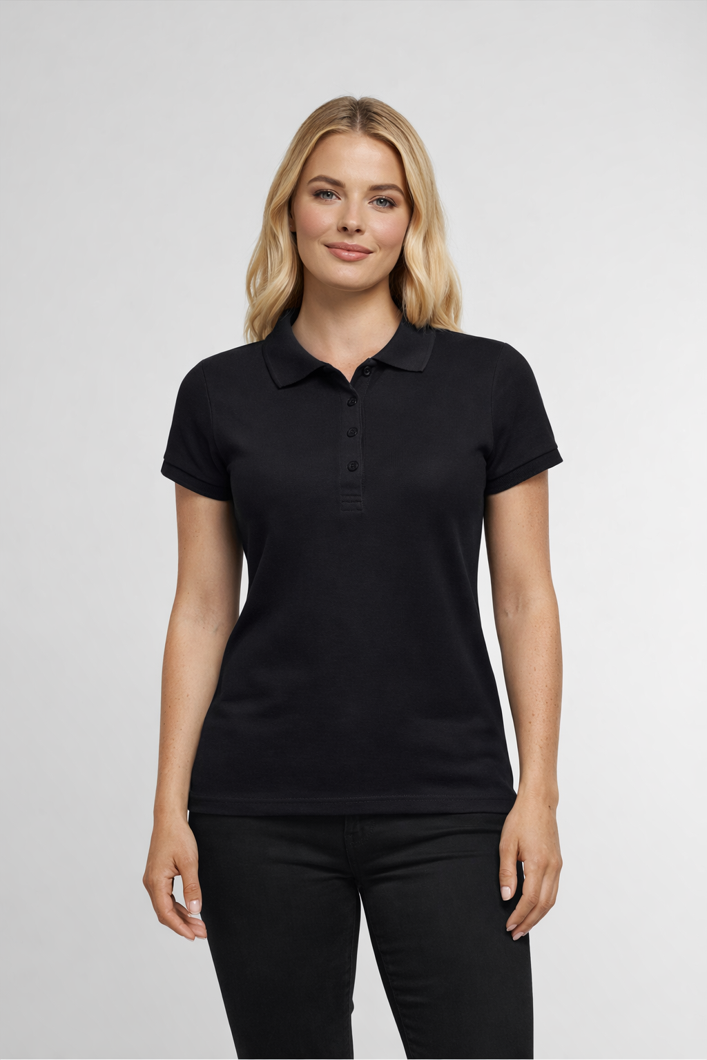 Damen Pique Poloshirt schwarz Modelfoto – DTF Druck Markendruckerei